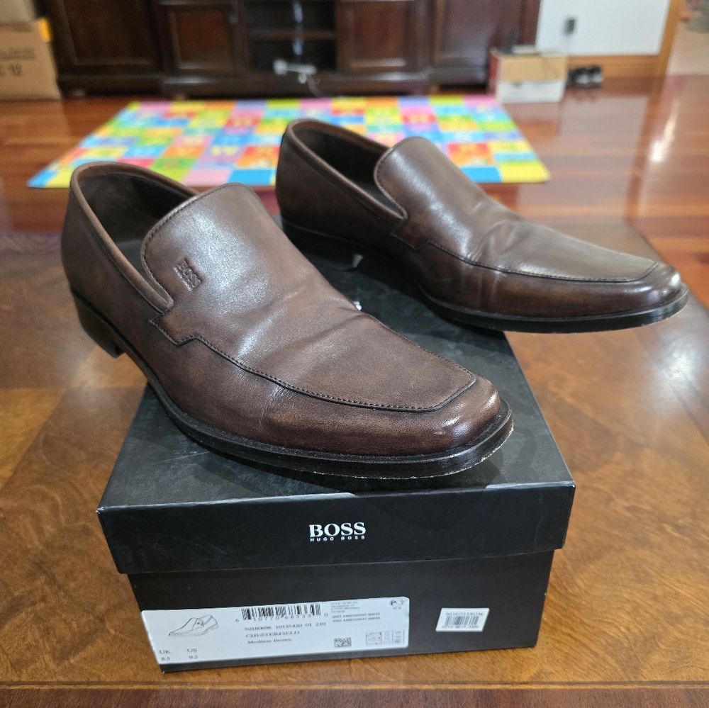 Hugo Boss Chesterfield Men's Brown Leather Loafers